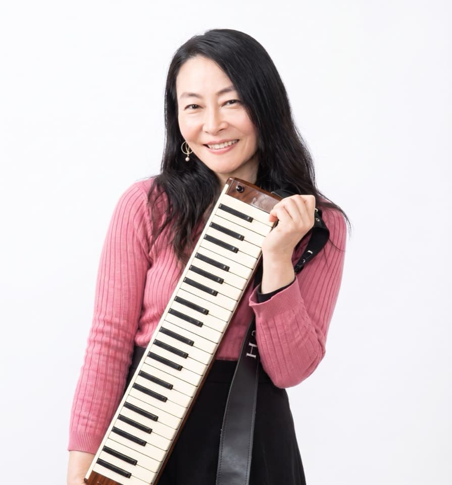 Orio Adachi (piano)